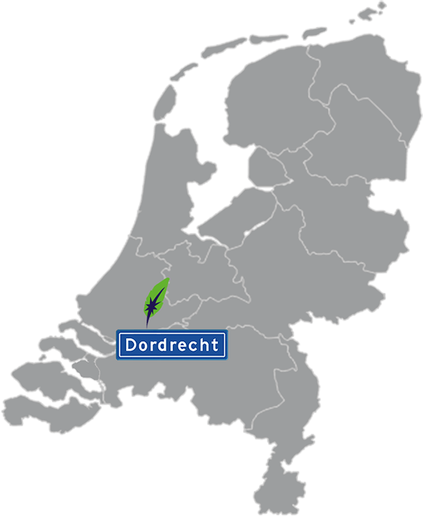 Grijze kaart van Nederland met Dordrecht aangegeven voor maatwerk taalcursus Engels zakelijk - blauw plaatsnaambord met witte letters en Dagnall veer - transparante achtergrond - 600 * 733 pixels